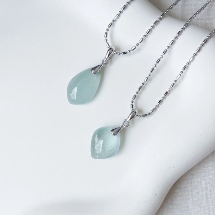 จี้ Aquamarine Irregular (M)