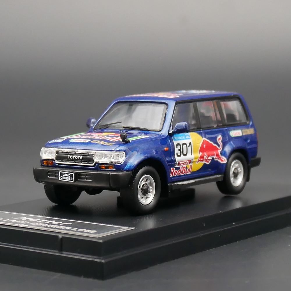 ผู้เชี่ยวชาญ 1: 64 Toyota Land Cruiser LC80 Land Cruiser Land Cruiser Land Cruiser Red Bull Racing M