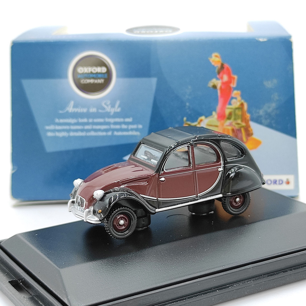 OXFORD 1/76 Charleston Maroon/Black Citroen 2CV Classic Car Alloy Car Model
