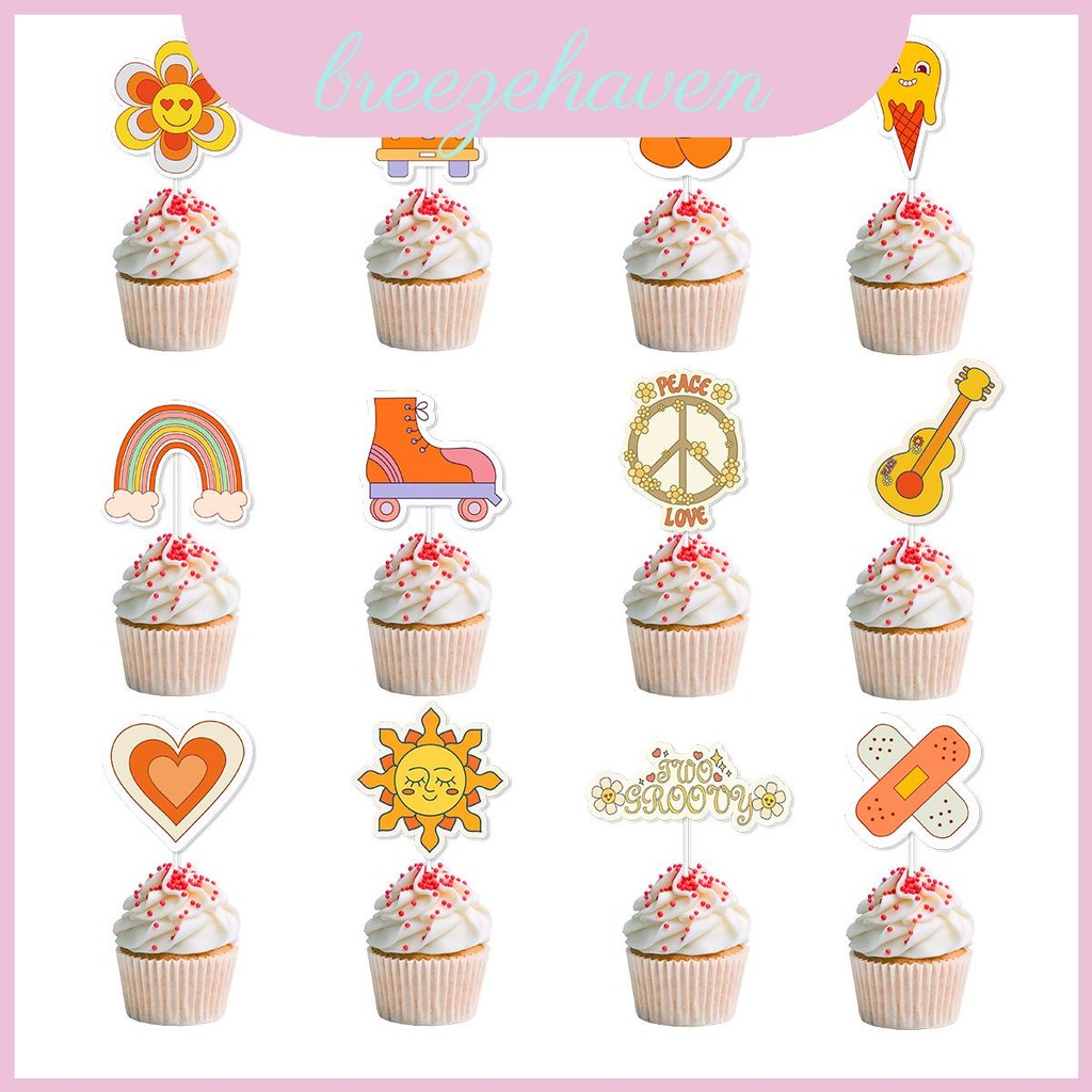 เค้กโบฮีเมียน Themed Plugins พร้อมธงการ์ตูนฉลองสําหรับ Venue