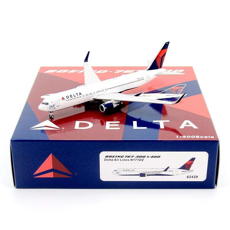 PandaModel 62429 US Airlines B767-300ER N171DZ Airliner รุ่น 1/400