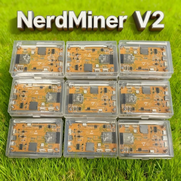 4Pcs/Set New Bitcoin Miner Nerd Miner V2 2.8 Inches BTC Miners 999kH/S BTC BCH DGB Solo NMminer Fir