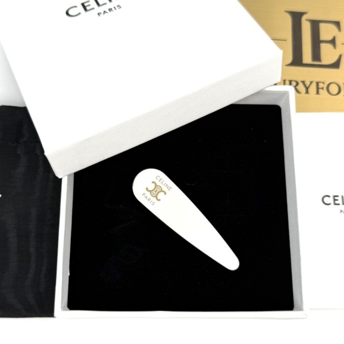 กิ๊บติดผม Celine ทองเหลือง รุ่น B107U สี Ivoyr ของแท้ 100%