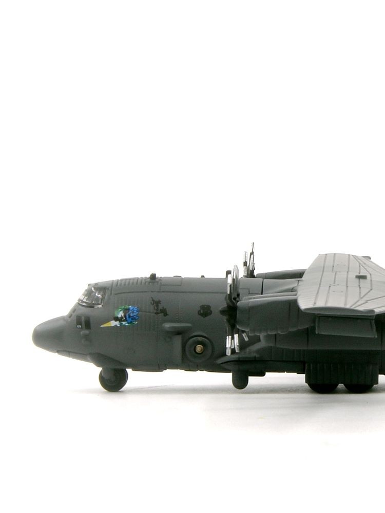 WLTK ญี่ปุ่นร้อน US Air Force AC-130A Air Gunship Attack Aircraft AC130 สินค้าสําเร็จรูปเครื่องบินรุ