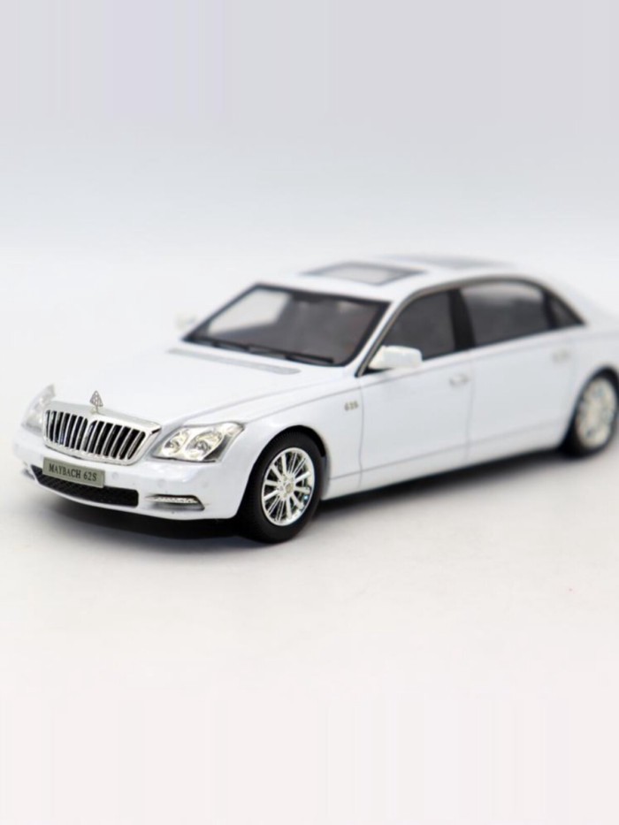 การค้าต่างประเทศ 1 43 รถโลหะผสม MAYBACH MAYBACH 62S รุ่นขยายรุ่นรถ Boutique Collection เครื่องประดับ