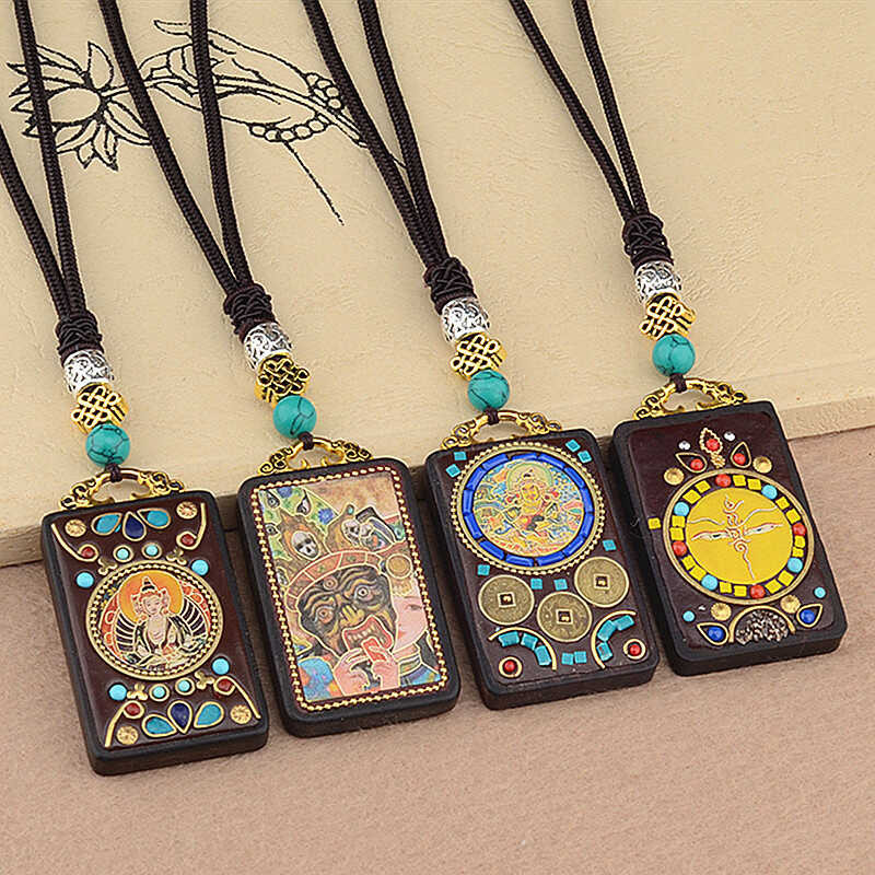 สร้อยคอพระพิฆเนศจากไม้ ebony พร้อมภาพวาด Thangka สุดพิเศษ