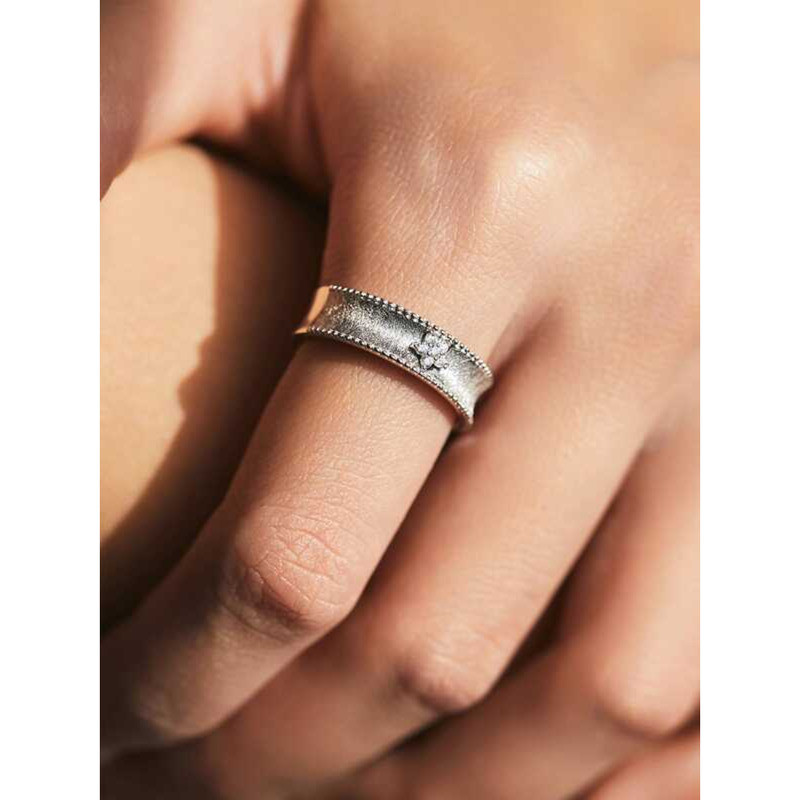 MODIAN MODIAN S เงินสเตอร์ลิง Matte Frosted แหวนหญิงหรูหรา High-End เวอร์ชั่นเกาหลี Diamond-Studded 