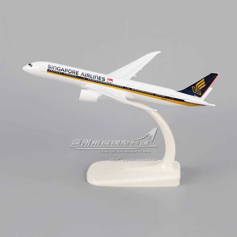 Singapore Airlines Boeing B787 9V-SCH จําลองผู้โดยสารเครื่องบินเครื่องบินรุ่นเครื่องประดับ 16 ซม.