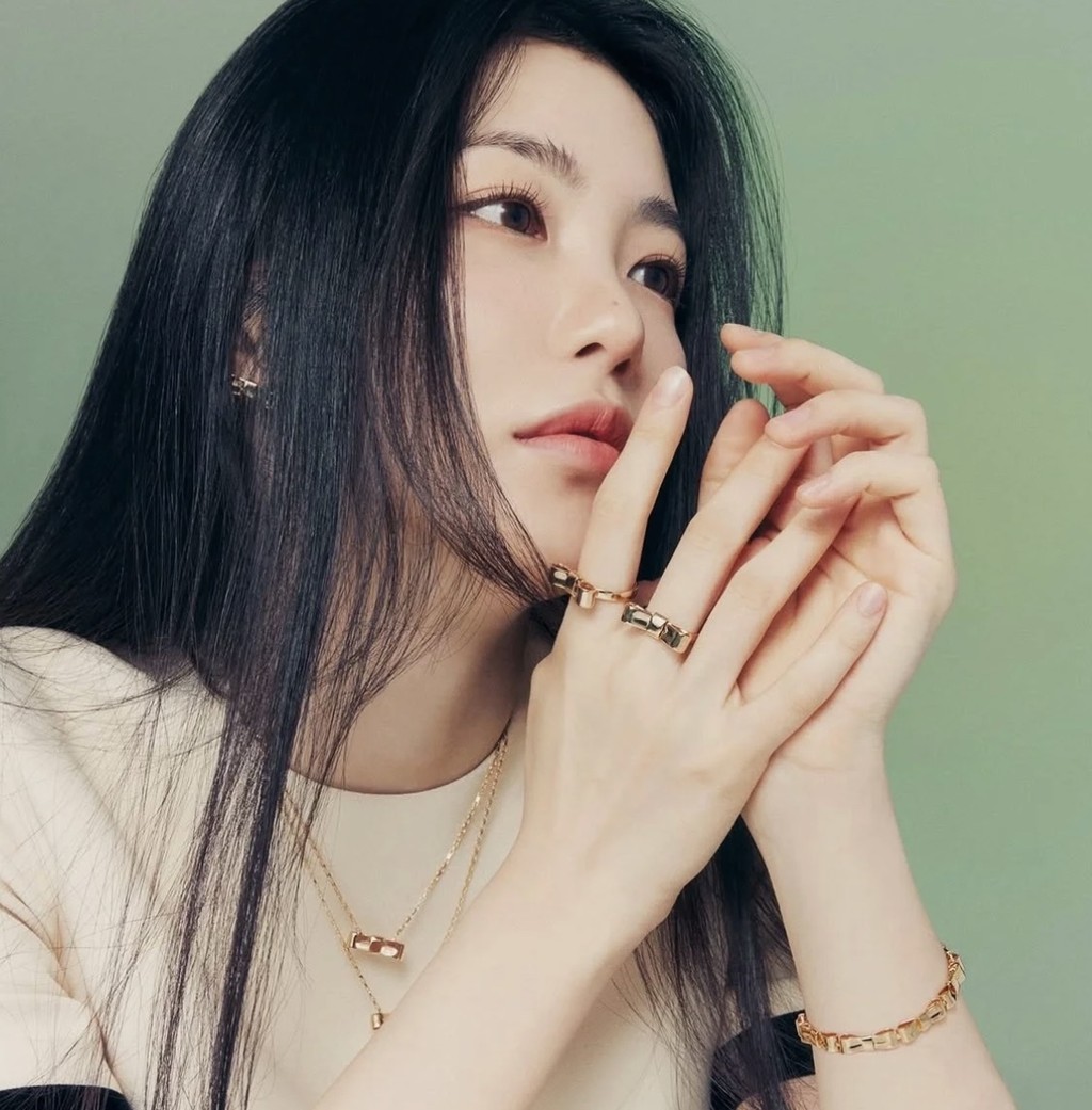 สร้อยคอโบว์ทองเหลืองสไตล์เกาหลี รุ่น PL80 P45 Prada น้ำหนัก 5.9 กรัม ขนาดโบว์ 2.47 x 0.7 ซม., สายยาว