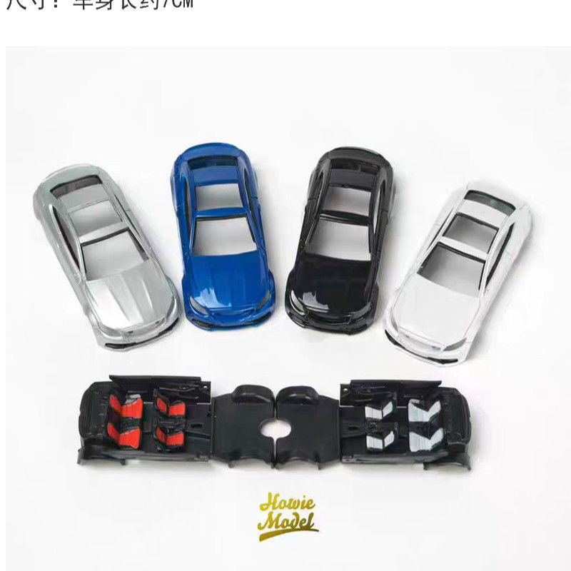 Howie รุ่น 1: 64 Mercedes-Benz AMG C63s coupe จําลองรถรุ่นเครื่องประดับคอลเลกชัน