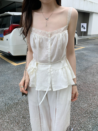 เสื้อลูกไม้หวานแขนกุด เย็บเอวแคบ สไตล์ sleeveless blouse wit…