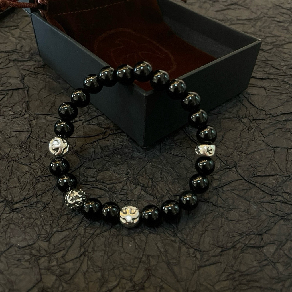 สร้อยข้อมือ Goro Takahashi Black Onyx สไตล์ใหม่ พร้อมส่ง