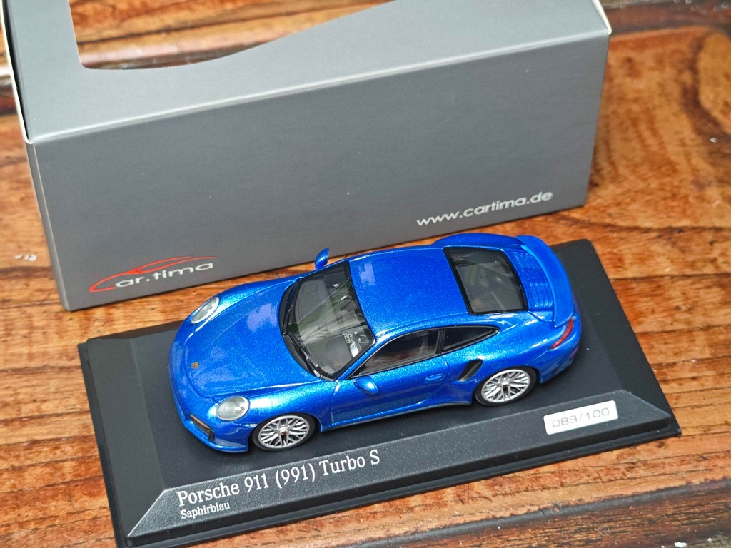 Mini Cut MINICHAMPS 1/43 Porsche Porsche 911 (991) Turbo S Blue
