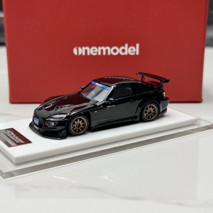 Onemodel 1/64 Honda S2000 ช้อนเรซินสีดําโมเดลรถแบบคงที่