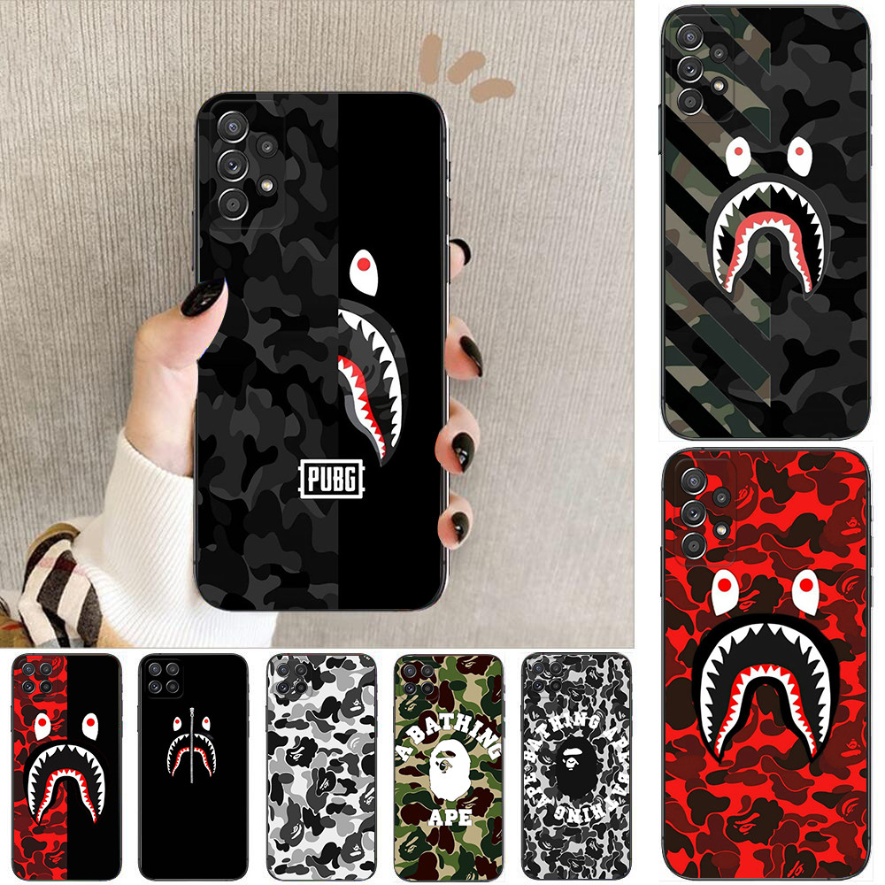 Samsung S30 Plus Ultra S24 Fe Plus Ultra S25 Pro Ultra edge A25 161MM Z4 BAPE การ์ตูนเคสโทรศัพท์สีดํ