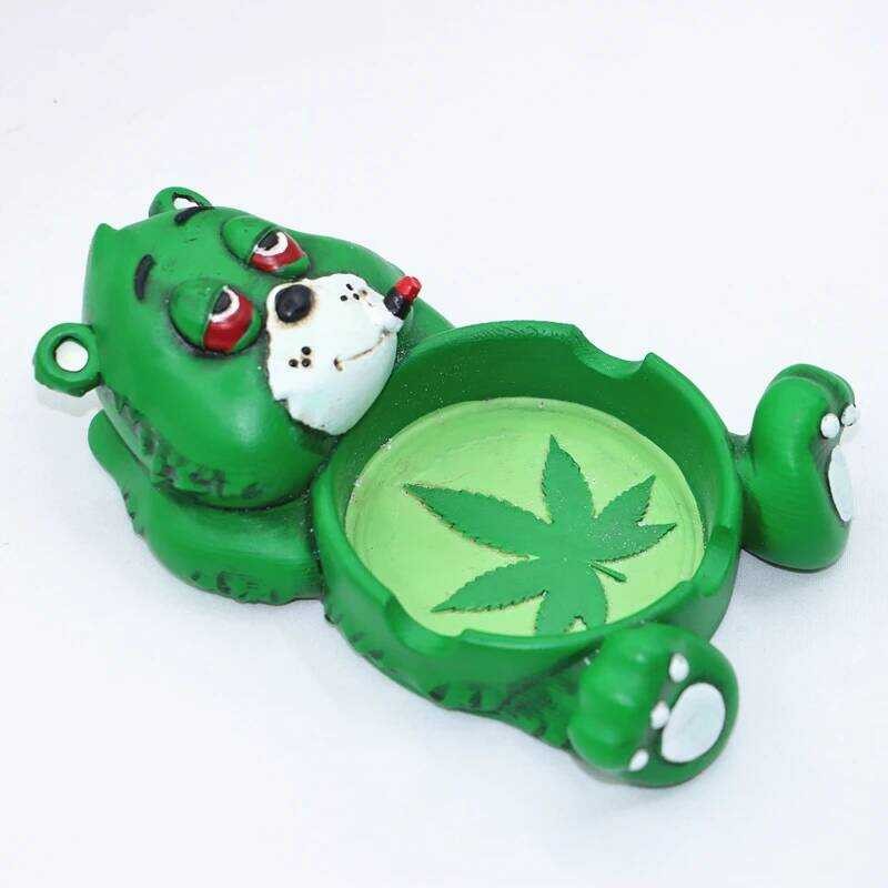 Cool Stoner สําหรับของขวัญ r,เรซินที่ทนทาน - ตกแต่ง & Ftional,Stoner Bear Polyresin Ashtray