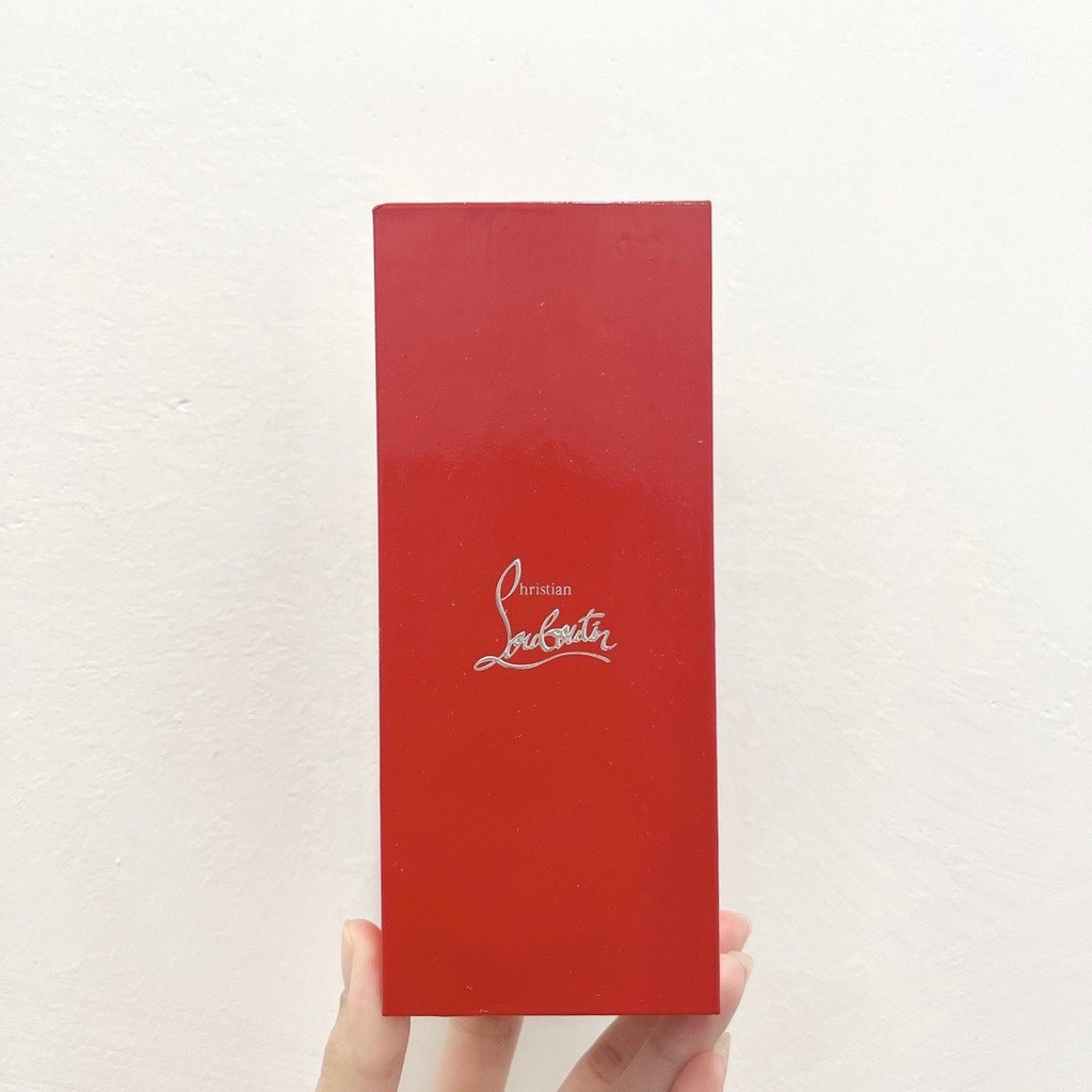 56 (เวอร์ชั่นใหม่ cl แครอท Ding Black Tube Lipstick) ป้ายจีน Remarks✔6 ⃣ สี: 001m, 002m, 003m, 004m,