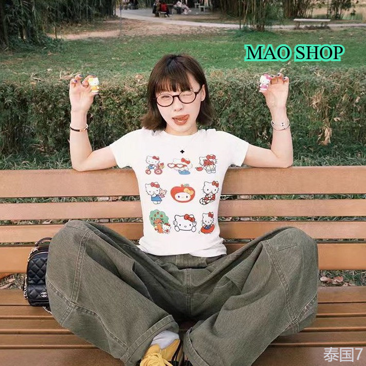 COD(จัดส่งในกรุงเทพฯ)Hello Kitty เสื้อรัดรูป แขนสั้นเสื้อยืดน่ารัก Hello Kitty พิมพ์เสื้อยืดผ้าฝ้าย