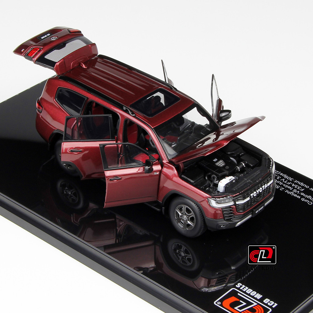 LCD รุ่น 1/43 Toyota Toyota LC300 GR SPORTS สีแดง
