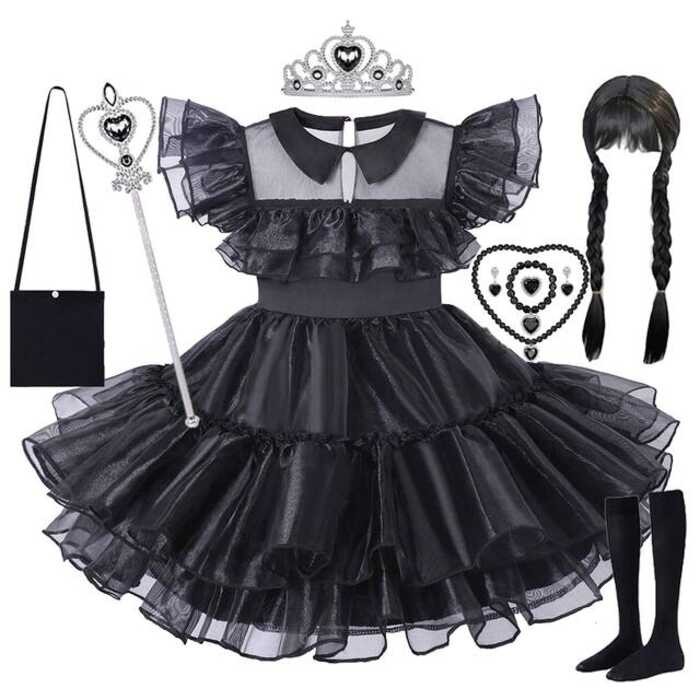 ชุดคอสเพลย์สไตล์เจ้าหญิง.Adam's Family เหมาะสำหรับวันHALOWEEN!