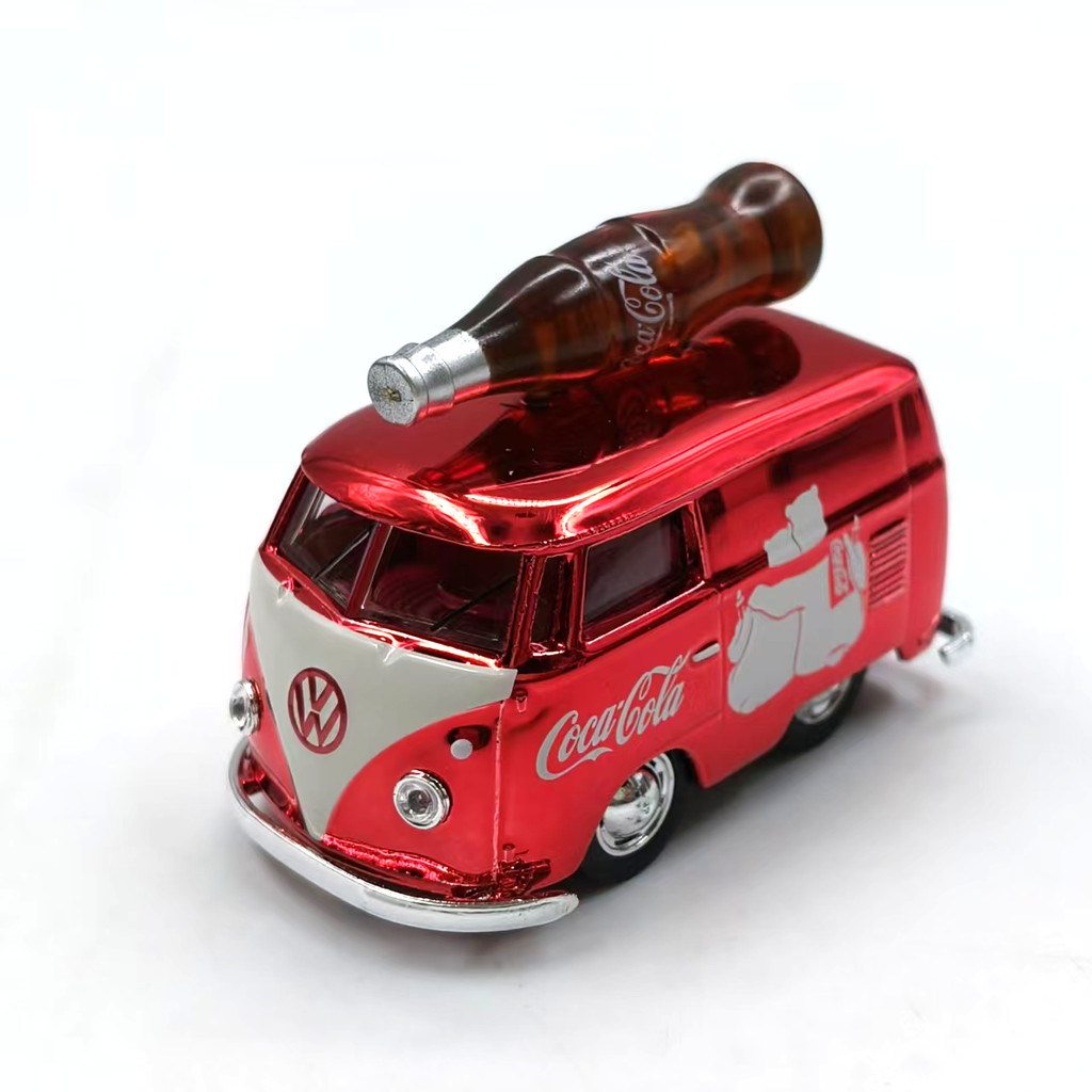 1: 64 Coca-Cola Volkswagen Retro Limited Edition Polar Bear Travel Bus จําลองรถเครื่องประดับ