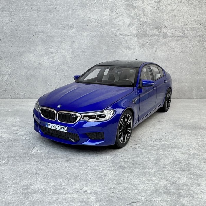 โมเดลรถอัลลอย BMW M5 F90 2018