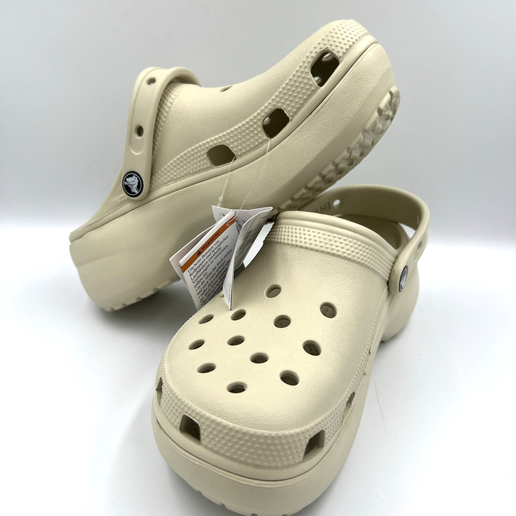 ♞,♘Iconic CROCS Womens Classic Platform Clog 206750-2Y2 สลิปกระดูกบน NWT IKF