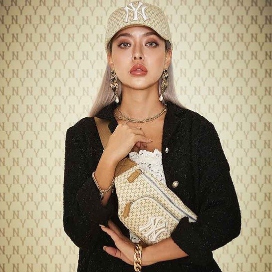 ♞MLB กระเป๋าคาดกระเป๋าผู้หญิง-ผู้ชาย  NY UNISEX CURVED CAPNY NEW YORK YANKEE CFY