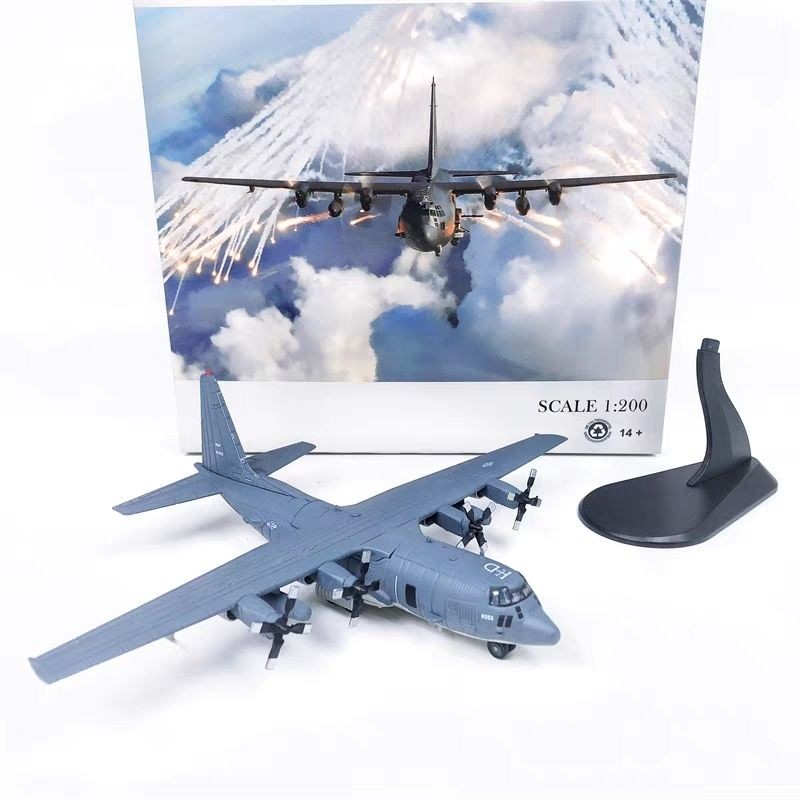WLTK Rizhe 1: 200AC-130U Air Gunship Heavy-Duty Ground Attack Aircraft โลหะผสมจําลองเครื่องบินรุ่น
