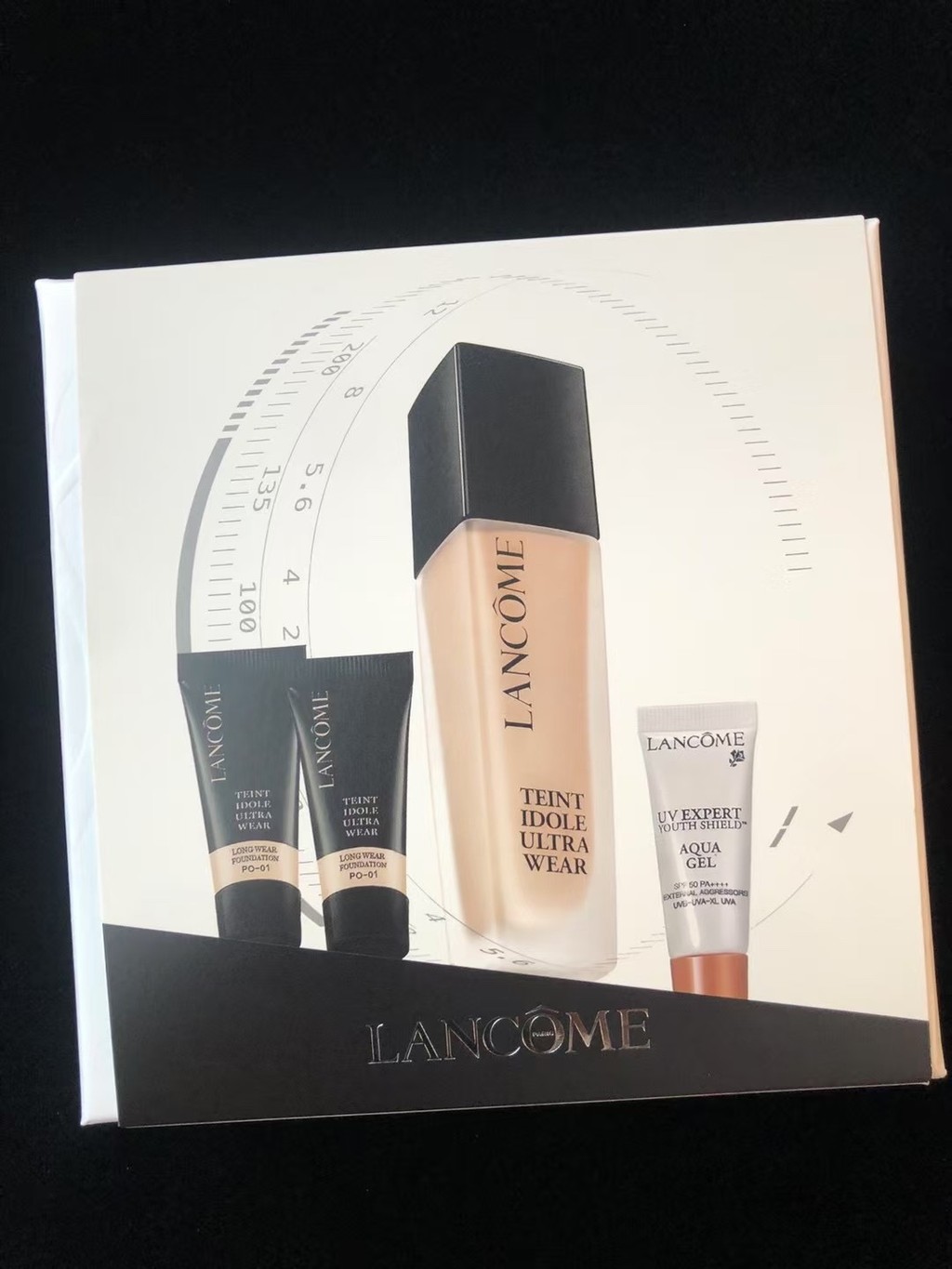 2025 แฟชั่นมาใหม่ 90 Benet兰 Movel Powder คอนซีลเลอร์ 3 + 1 清套装 ที่มองไม่เห็น:30ml,10m粉底*2,10ml*1 ค90