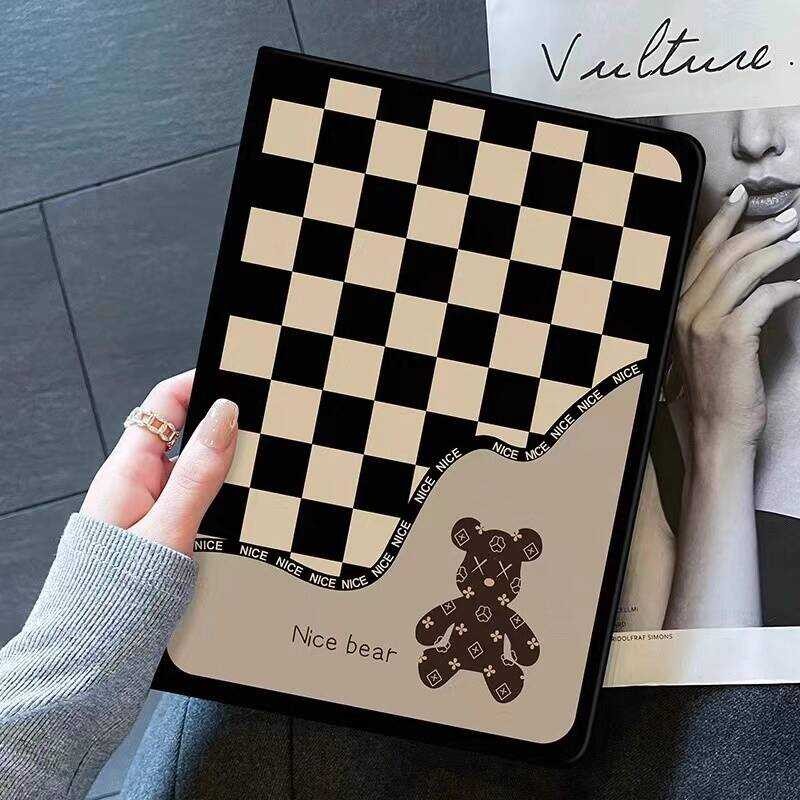 Ipad9 เคสป้องกัน air5 เคสแท็บเล็ต 2022ipad 10th Generation 789th Generation A2197 สีดําสีขาวตารางหมี