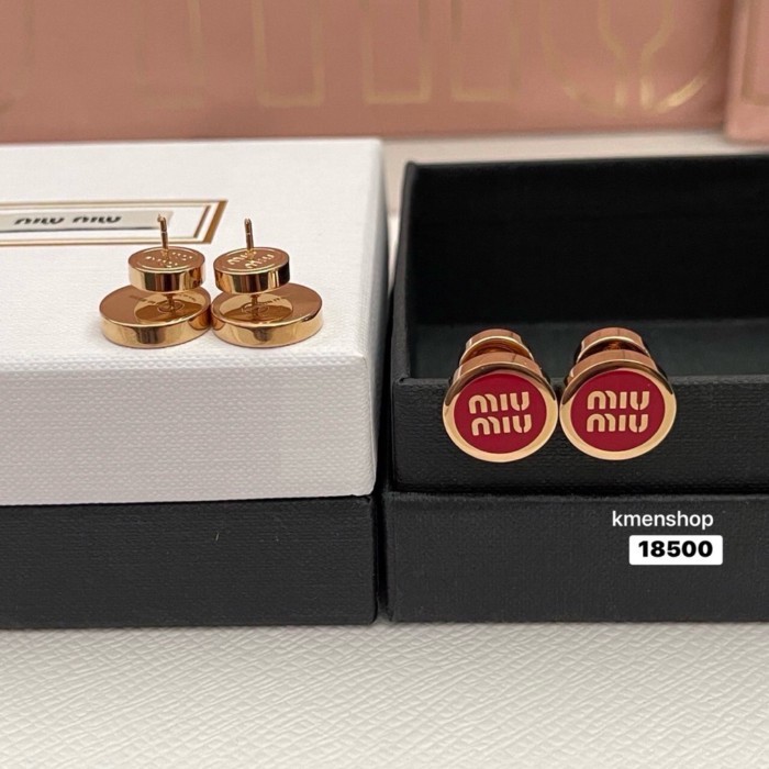 new ต่างหู miumiu พร้อมส่ง