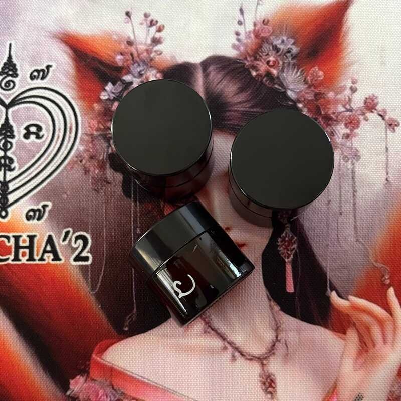 T Thailand Amulet Thailand ลักษณะหัตถกรรมจี้เครื่องประดับน้ํามันขวดสีดําขนาดเล็กครีม chend2