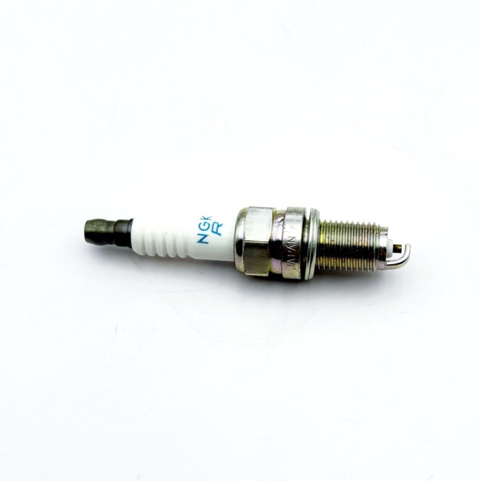 DCPR8E Spark Plug for CFmoto 400 450 500S 520 500HO 550 X5H.O. 600 Touring 625 800 800EX 800XC 850