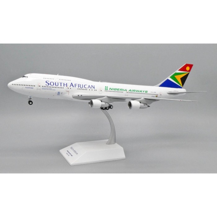 พร้อมสต็อก JC Wings 1: 200 South Africa Airlines B747-300 ZS-SAU โมเดลเครื่องบินโลหะผสมออกจากโมเดลรถ