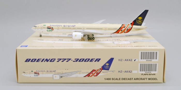 พร้อมส่ง JC Wings Saudi Airlines B777-300ER HZ-AK42 G20 1: 400 Alloy Out of Print Model