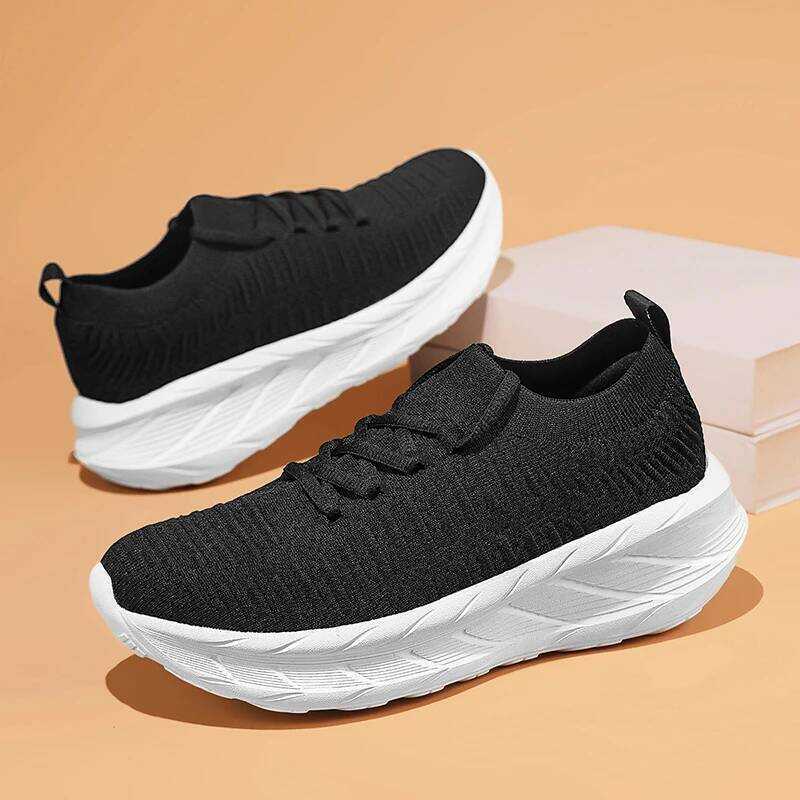 Lightweight Male Vulcanized Shoes Outdoor Platform Men's Loafers Soft Mesh Flats Non-Slip Sneakers