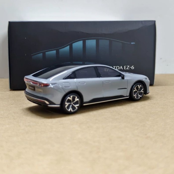 โมเดลรถ Changan MAZDA EZ-6 ดั้งเดิม 2025 MAZDA EZ6 1: 43 โมเดลรถอัลลอย