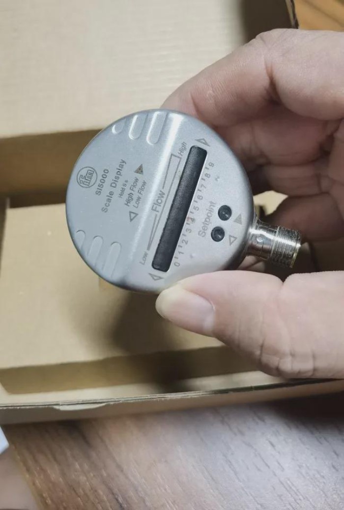 Brand new original SI5000 sensor with free shipping
