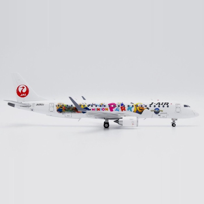 พร้อมสต็อก JC Wings 1: 200 สายการบินญี่ปุ่นทาสี ERJ-190 JA252J โมเดลเครื่องบินโลหะผสมโมเดลรถรุ่นลิมิ
