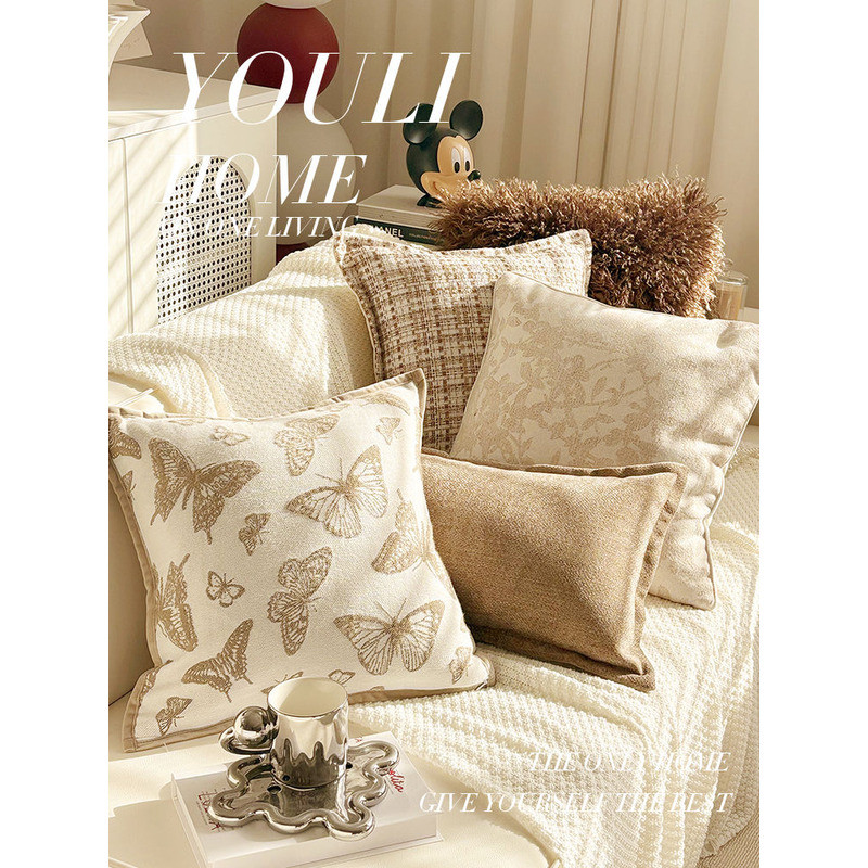 W YOULI | Retro Style Pillow With Core