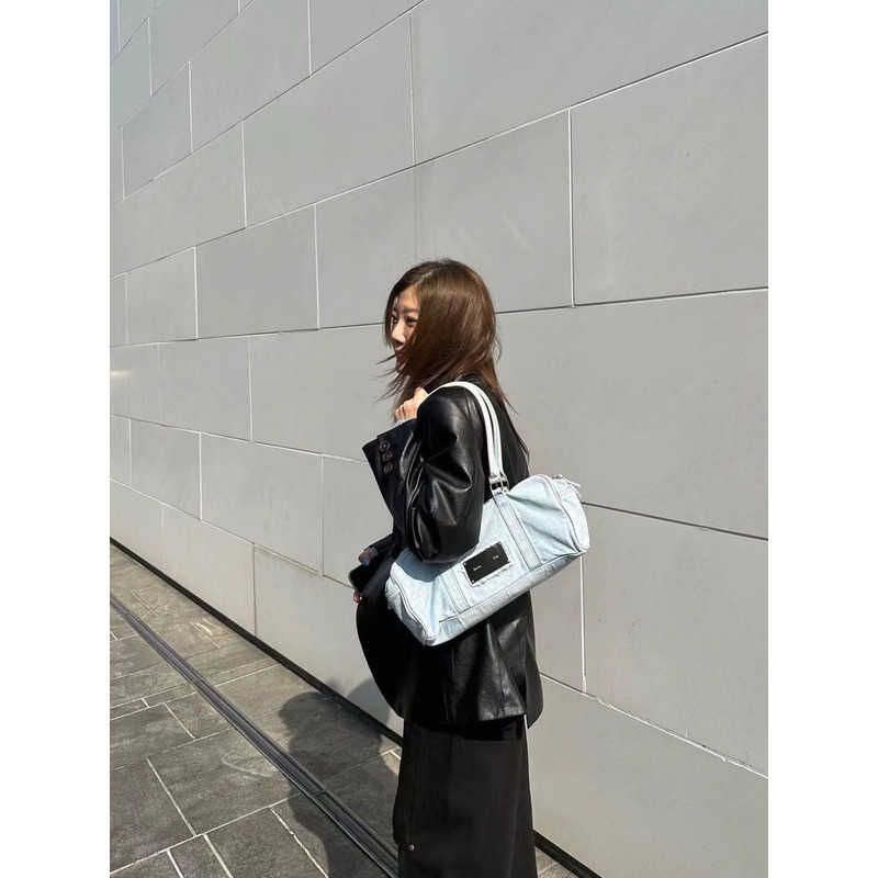 เกาหลี Niche mk Denim Bag Star Same Style mk Underarm Bag กระเป๋าถือไหล่เดียวกระเป๋าผู้หญิง