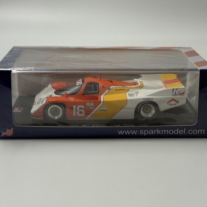 Spark 43比 Porsche 保湿捷 962 ผู้ชนะ Lime Rock 1985