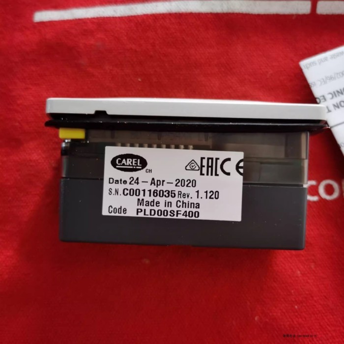 CAREL PLD00SF400  pld00sf400  PLDOOSF400 Brand New Original thermostat