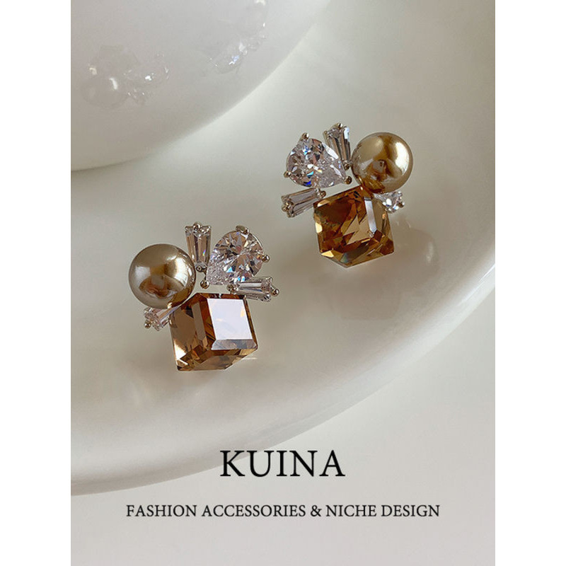& kuina | Unique Elegant Freshwater Pearl Earrings Silver