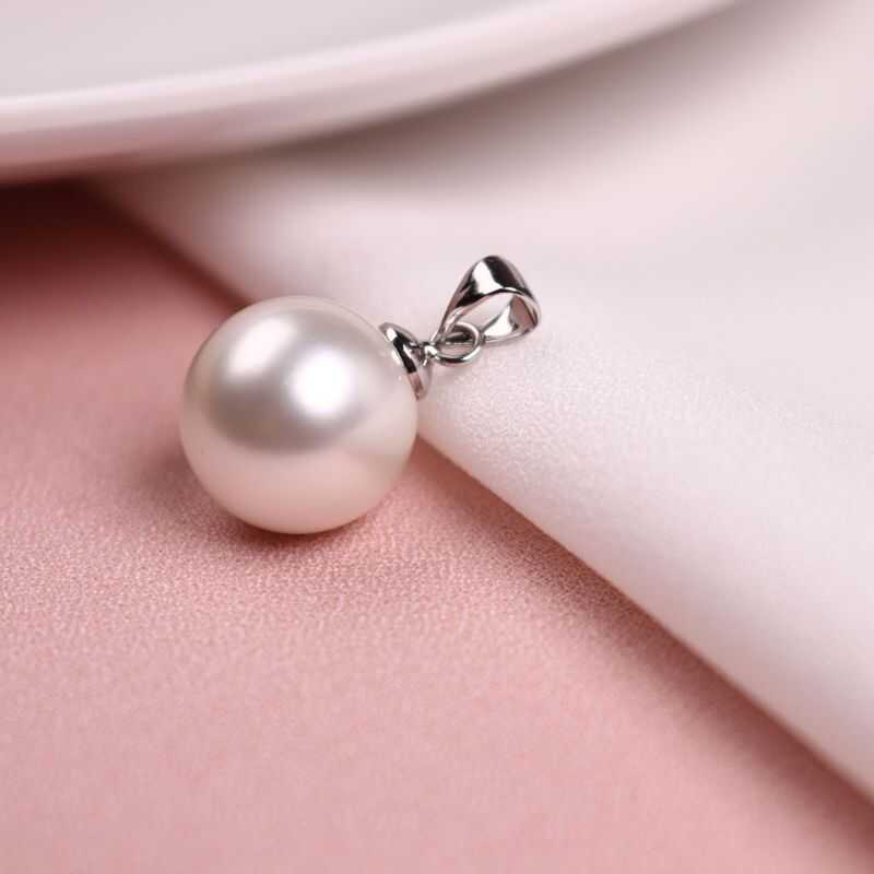 Nanyang รอบ Strong Light Mother-Oyster Pearl จี้เดี่ยวสร้อยคอจี้ทอง 925 เงินหัวเข็มขัดแฟชั่น Classy