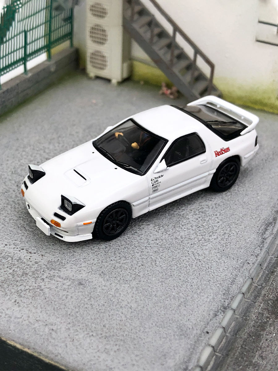 Hobbyjapan 1: 64 Mazda Mazda Initial D RX7 FC3S โมเดลรถโลหะผสมคอลเลกชัน Out of Print Model