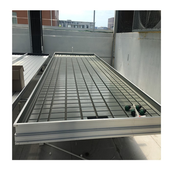 New Premium Plastic Greenhouse Rolling Benches Table