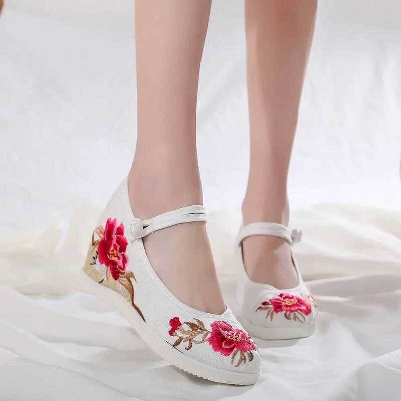 Shoes Woman Casual Harajuku Chinese Ethnic Style Canvas Vintage Embroidered Cloth Hanfu Shoes Women