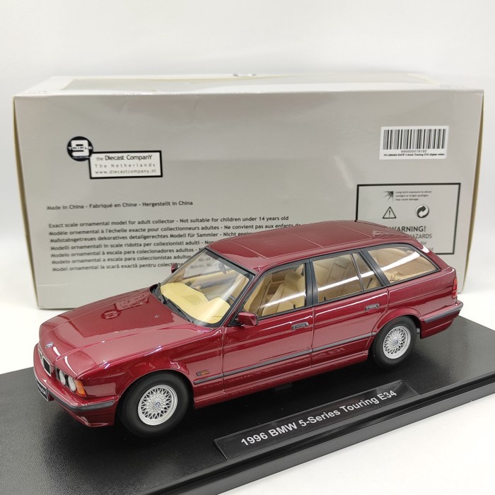 TRIPLE9 1: 18 1996 BMW 5 Series Touring Vehicle E34 โมเดลรถอัลลอย